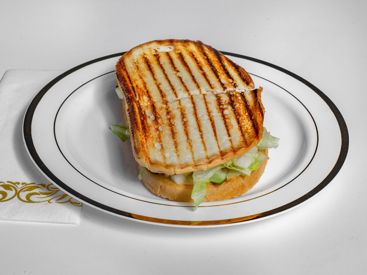 Chicken tikka sandwich at Pastry Corner Chantilly